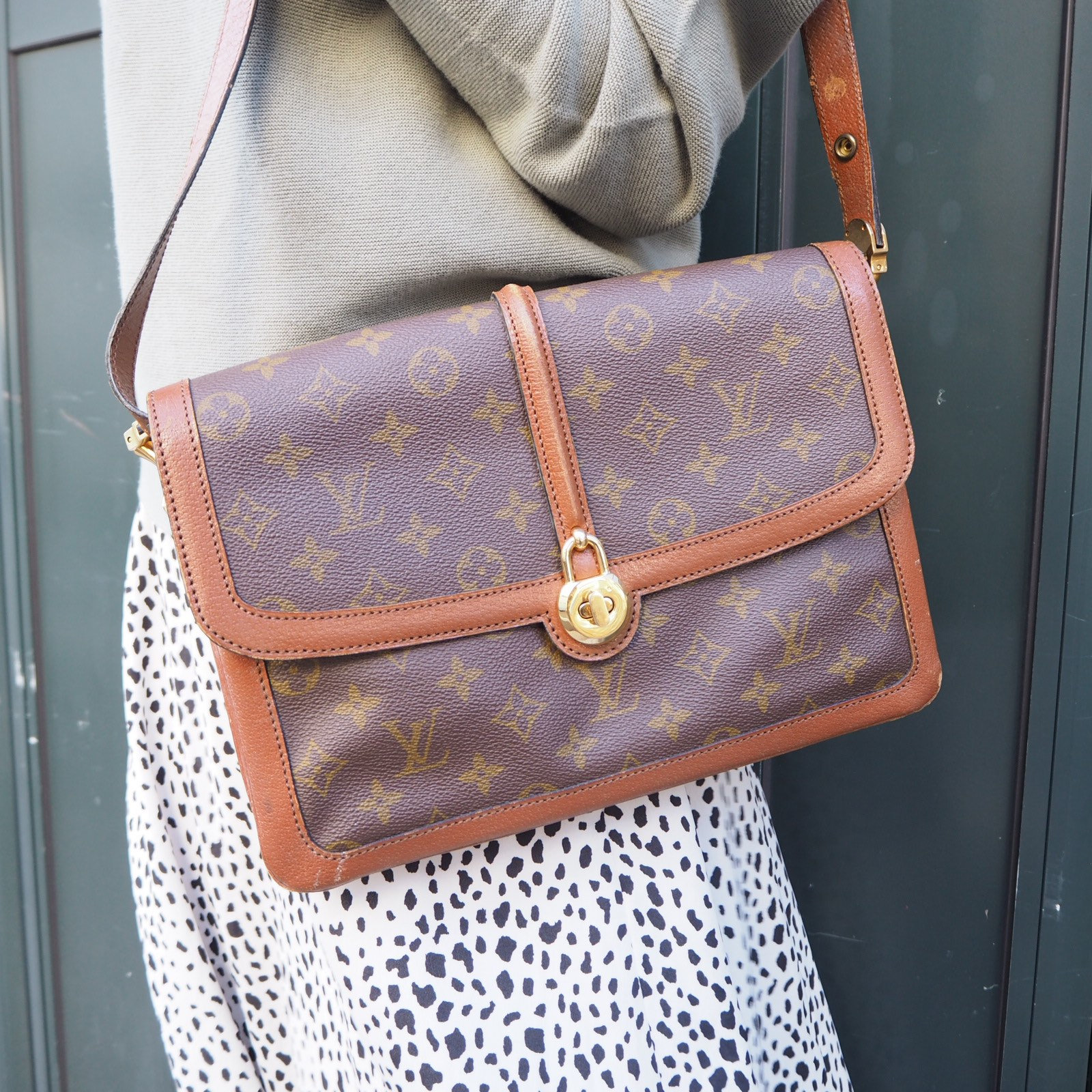 LOUIS VUITTON Monogram Sac Vendome Vintage Shoulder Bag Canvas 