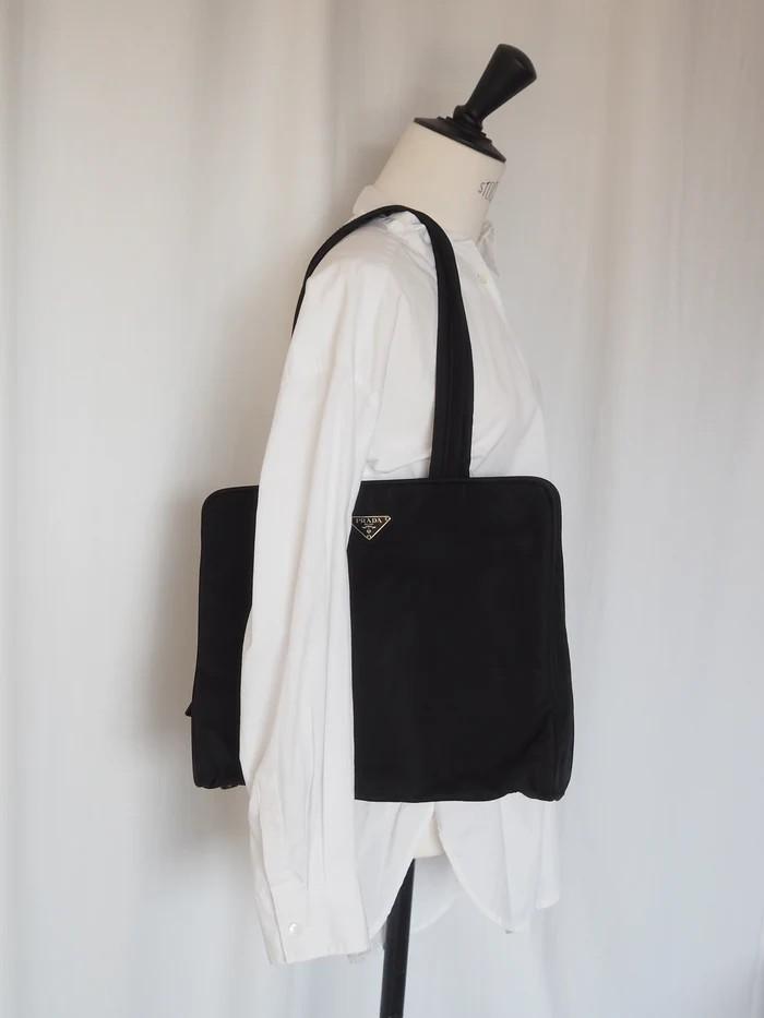 バッグ 90s PRADA NYLON SATIN SHOULDER TOTE BAG vintage prada nylon