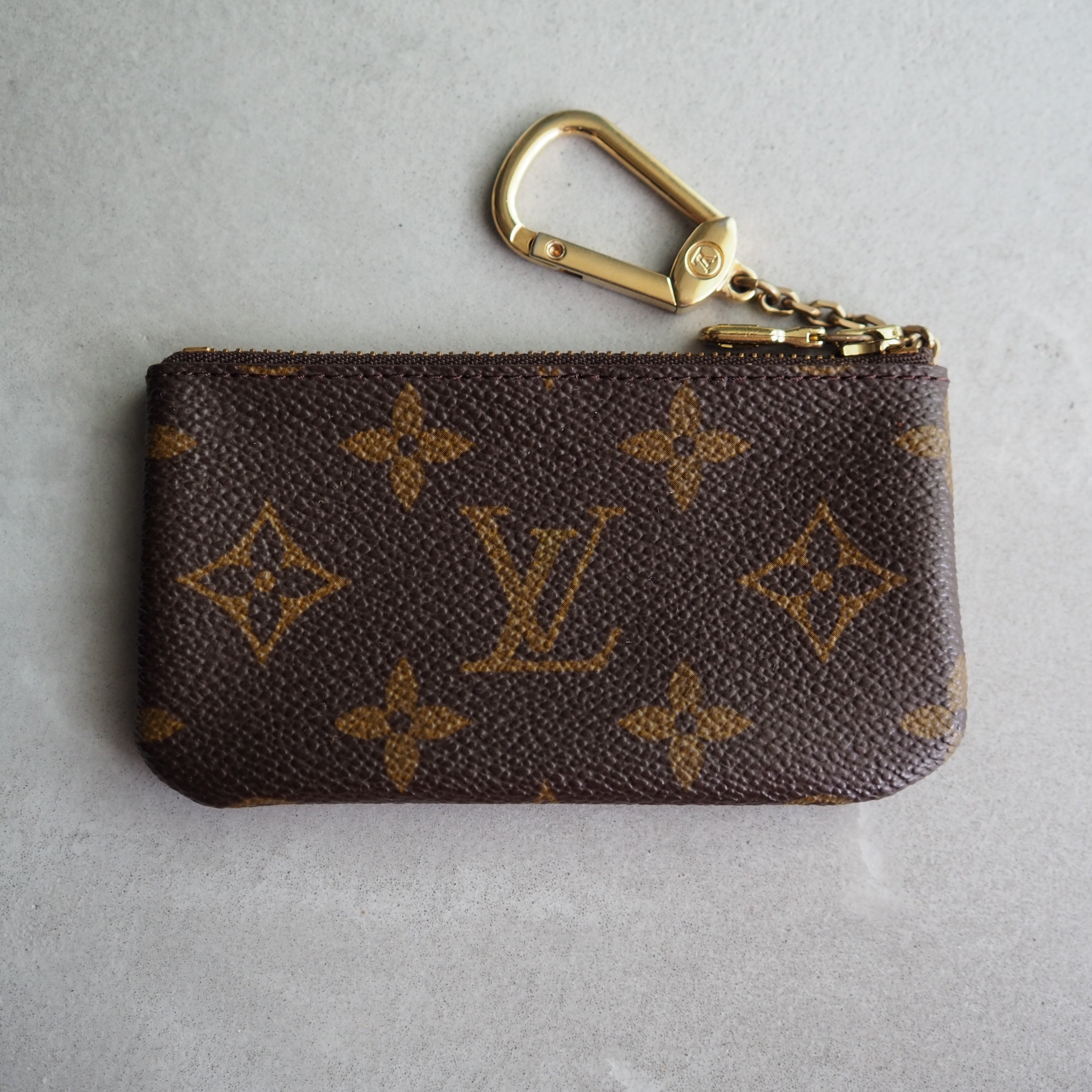 Auth Louis Vuitton Monogram Pochette Cles Coin Case Vintage