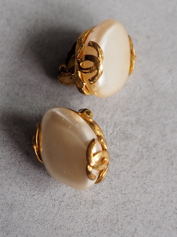 CHANEL Vintage Earrings Coco Mark Pearl Gold Plated Authentic -  Denmark