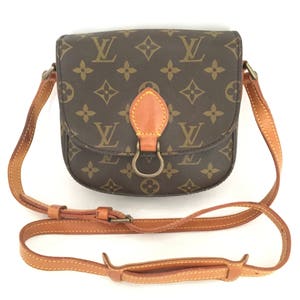 Vintage Louis Vuitton Saint Cloud PM Monogram Crossbody Shoulder Bag,  Luxury, Bags & Wallets on Carousell