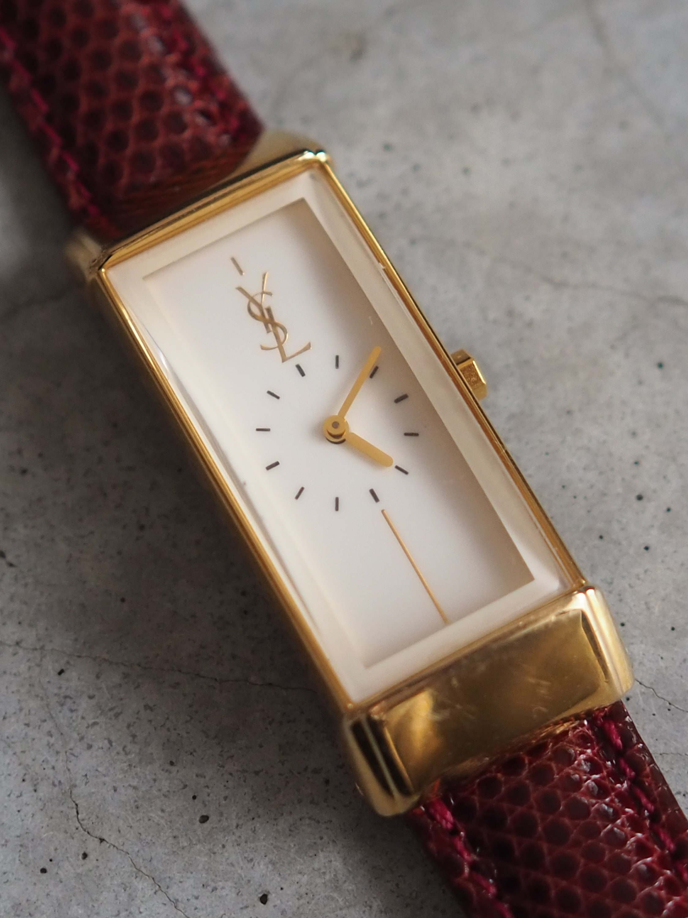 Yves Saint Laurent YSL Square Watch Wristwatch Logo Gold Yves Saint Laurent YSL Square Watch Wristwatch Logo Gold