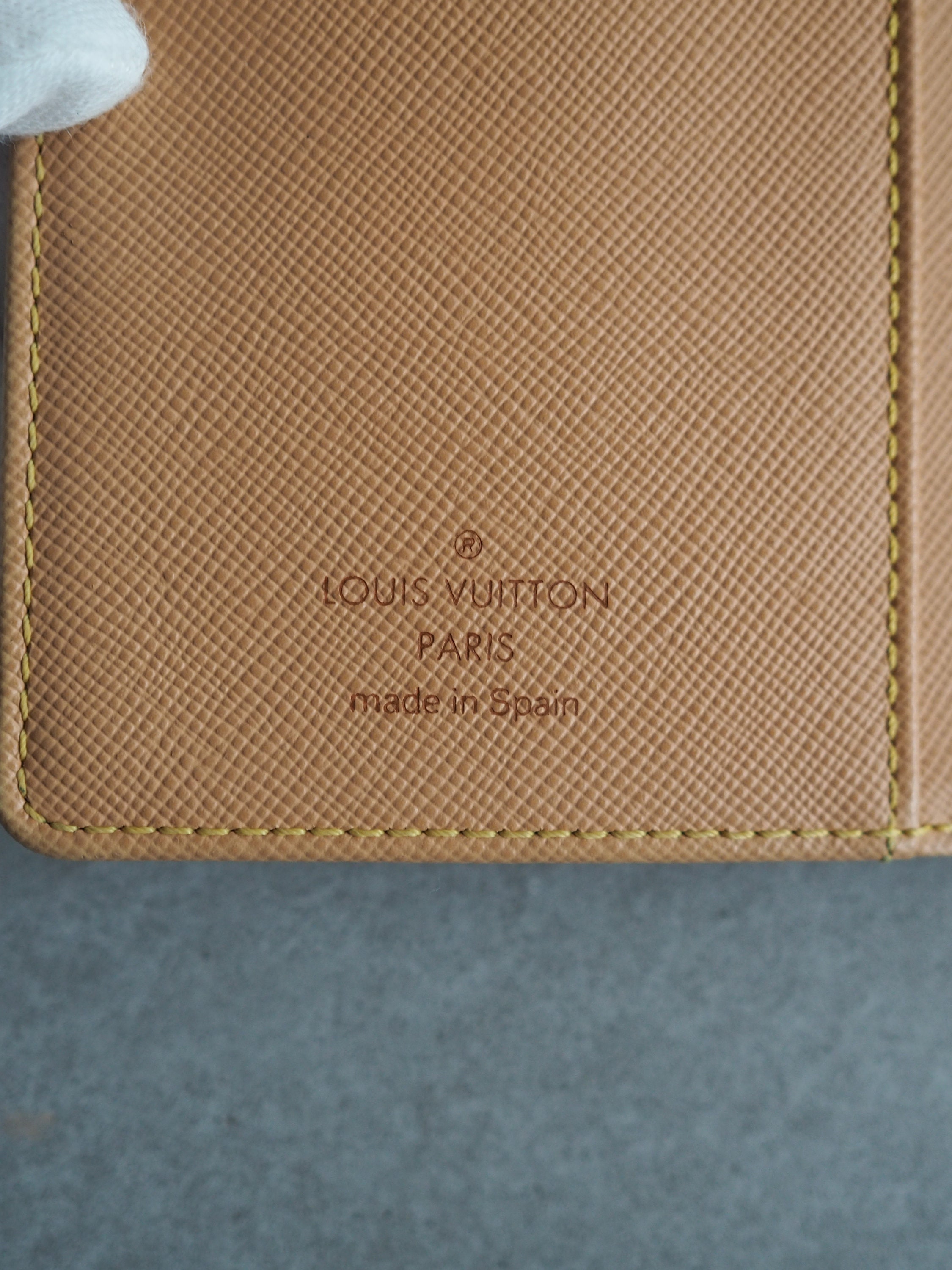 Auth VTG Louis Vuitton Beige Monogram Mini Agenda PM Day Planner Cover  R20915 CA