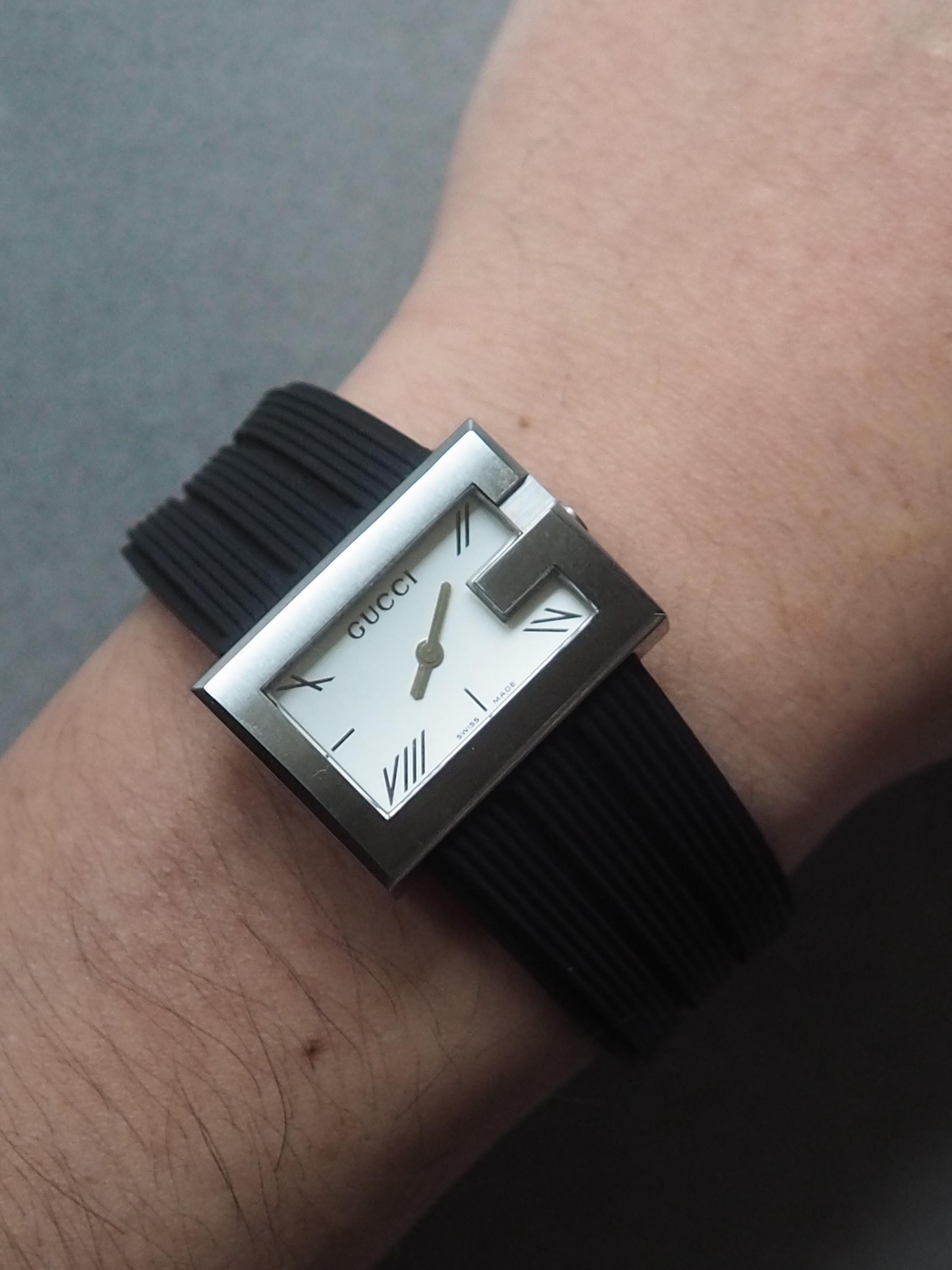 GUCCI Rubber Bracelet Watch Wristwatch 100L Silver Color