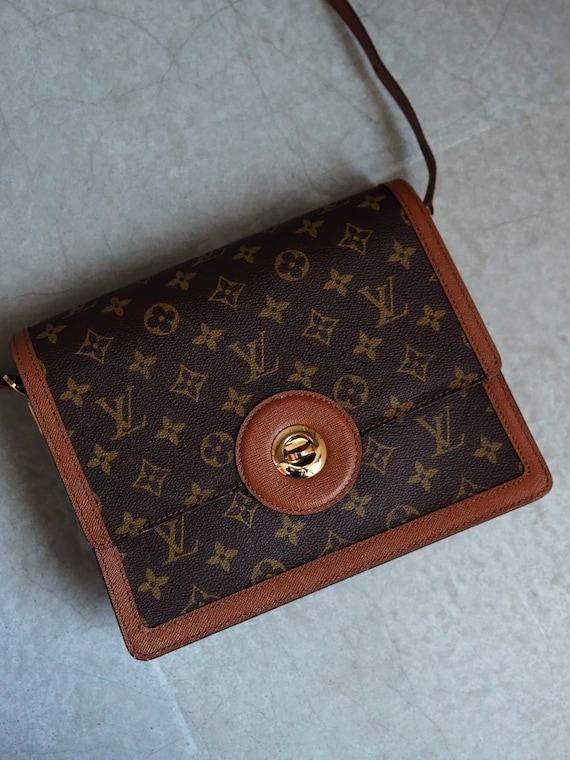 Louis Vuitton Raspail Monogram Shoulder Bag - Farfetch