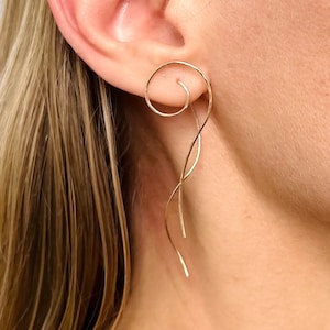 Gold Spiral Earrings, Minimalist Threaders, 14kt Gold-Filled Wire Curve Earrings, Long Hook Earrings, Hammered Wire Freeform Jewelry