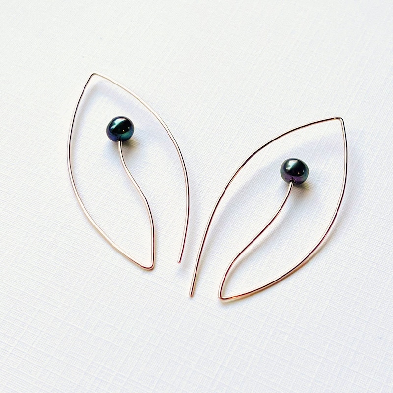 Stylish Black Pearl Earrings main image 0