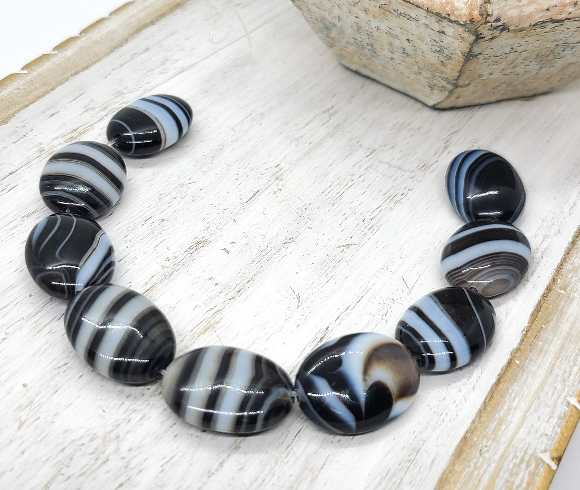 Banded Onyx Oval Pillow Beads Black White Banded Agate Beads Banded Onyx Beads Agate Spacer Beads Strand Of Agate Beads Beading