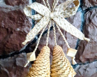 Handmade Straw Christmas Bells: Eco-Friendly Tree Decoration (Set of 2)