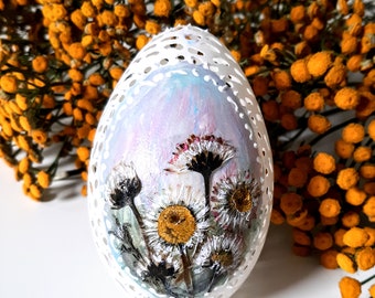 Carved egg,  Goose egg decorated with dried flowers, Handmade exclusive, Egg art,Easter gift,Eco-friendly