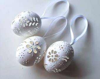 Set of 3 chicken Easter egg, Carved eggshell, Easter tree decorations, Easter gifts, Tables decorations