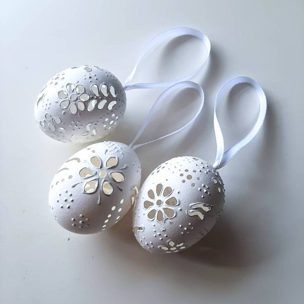 Set of 3 chicken Easter egg, Carved eggshell, Easter tree decorations, Easter gifts, Tables decorations