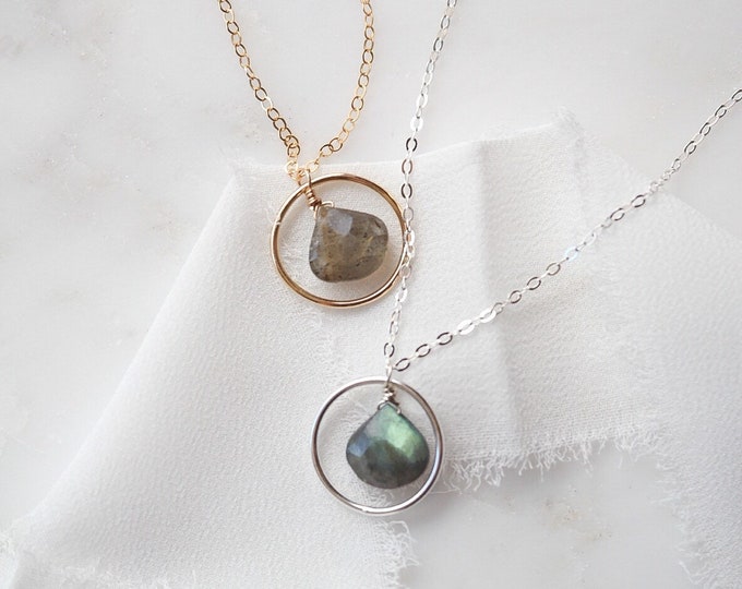 Dainty Gold filled labradorite aromatherapy essential oil diffuser necklace, Gemstone diffuser jewelry Kate