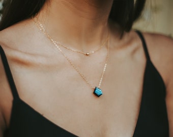 Blue Labradorite Necklace, gemstone Labradorite handcrafted Necklace, Dainty minimal gemstone jewelry, 14k Gold Filled, Labradorite Jewelry