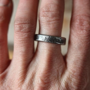 Forged iron ring. Rustic, raw and organic. image 2