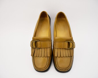 TOD's-vintage loafers shoes vintage women's rubber leather size 36.5 EU leather shoes women's shoes women's loafers