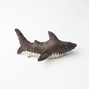 Leather handmade reef shark brooch, leather collectables, fashion brooch image 3