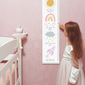 Messlatte für Mädchen Prinzessin Messlatte Baby Messlatte Kinder Wetter Thema Personalisierte Messlatte Material Leinwand Regenbogen Regen Wolken Rakete