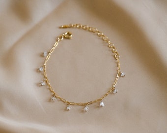 "Esia" bracelet - herkimer diamond and gilded with fine gold - crystal gem charms - fine and delicate - gift for her