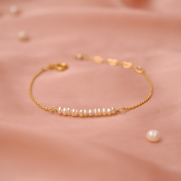 Bracelet "Soraya" - perle de culture, doré à l'or fin - bijou de plage - coquillage - perle d'eau douce en forme d'olive - cadeau pour elle