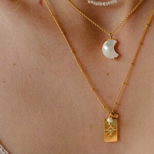 Collier dream perle de culture, doré à l'or fin médaille étoile du nord et coquillage pendentif rectangle opale cadeau pour elle image 7