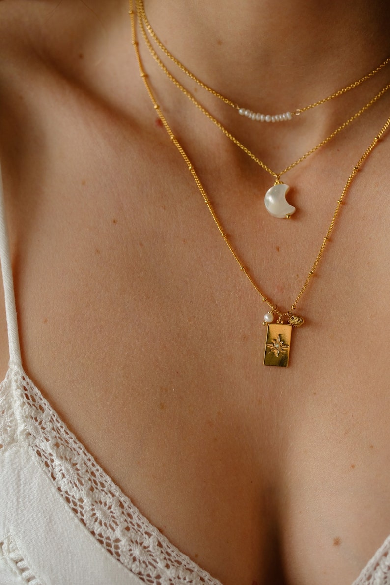 Collier dream perle de culture, doré à l'or fin médaille étoile du nord et coquillage pendentif rectangle opale cadeau pour elle image 2
