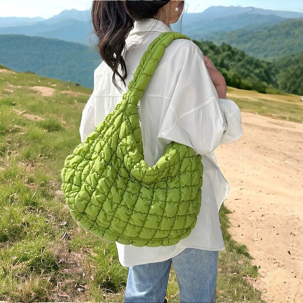 LARGE BUBBLE BAG, Pleated Cloud Bag, Large Slouchy Quilted Tote Bag, Trending 2024, Crossbody Bag, Pleated Bag, Summer Beach Bag