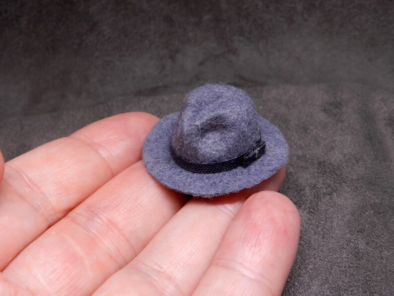1/12 Miniature Fedora hat from felt for miniature doll Etsy