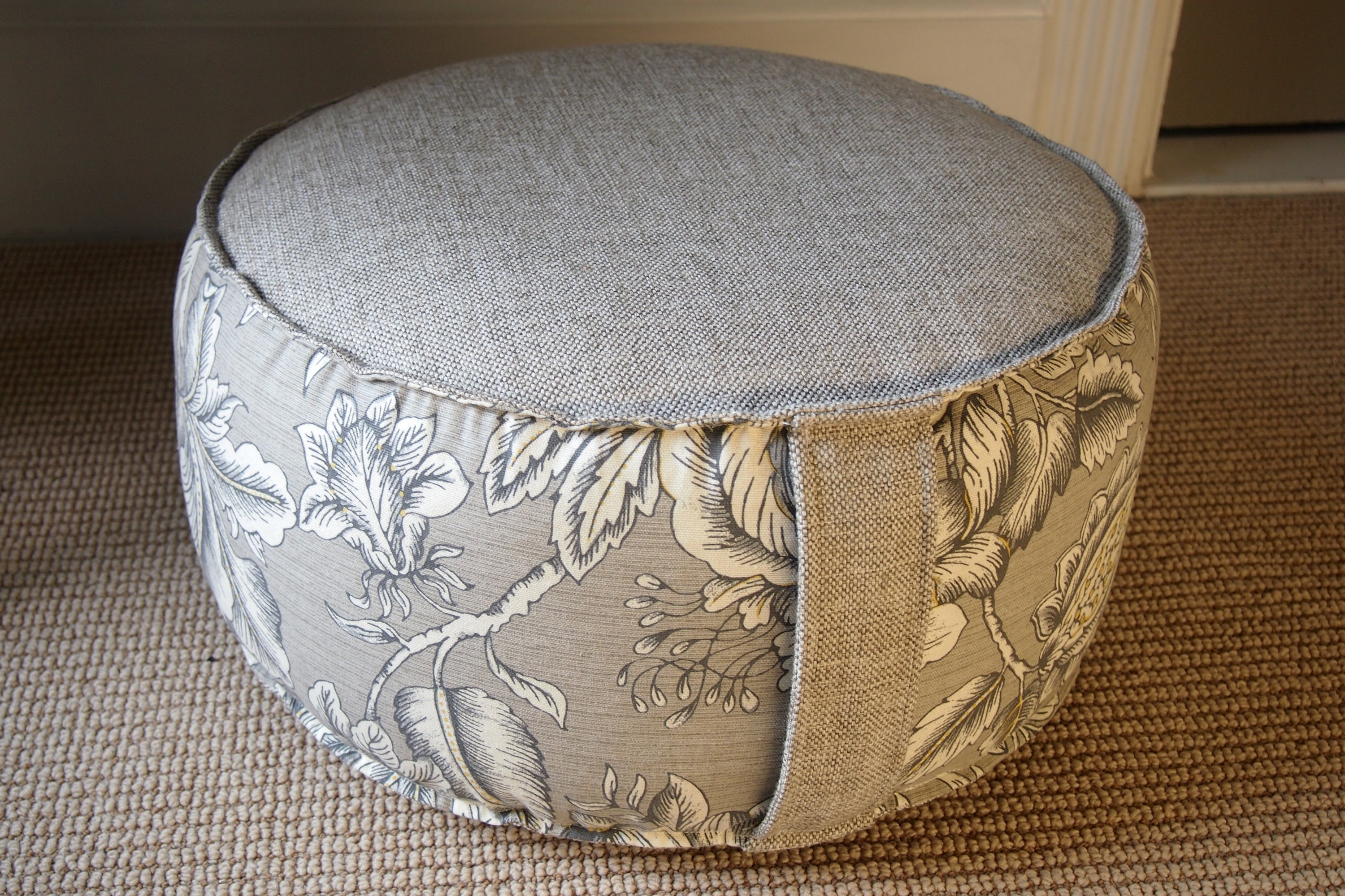 cushion pouf