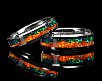 Anillo de compromiso de tungsteno con incrustaciones de ópalo de fuego naranja