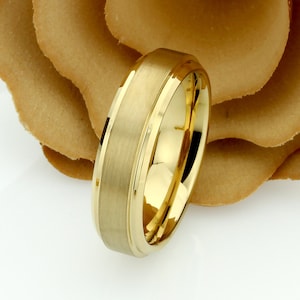 Tungsten Ring, Women&#39;s Tungsten Wedding Band, Women&#39;s Yellow Gold Wedding Band, Tungsten Ring, Band, Anniversary Ring, 6m Brushed Ring