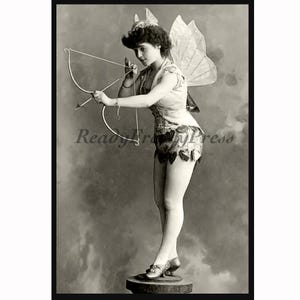 Tarjetas de San Valentín / Foto antigua / Disfraz de Cupido / Chica guapa / Divertida / San Valentín / Década de 1920 / Juego de 8 tarjetas con sobres