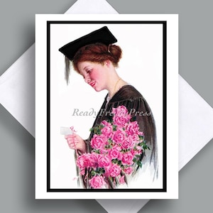 Enkele afstudeerkaart / vintage afbeelding / mooi meisje / pet en jurk / bloemen / hogeschool / middelbare school / afgestudeerde/cadeaukaart / Victoriaans