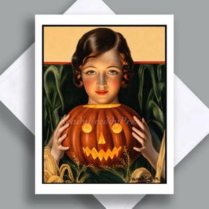 Puede incluir: Una tarjeta de felicitación rectangular con una ilustración de estilo vintage de una persona con cabello oscuro ondulado sosteniendo una calabaza naranja tallada. El fondo muestra tallos de maíz verdes contra un cielo beige. El texto "Haskell Coffin" es visible.