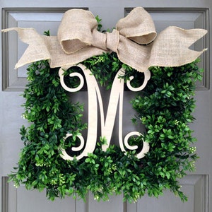 Monogram Square Faux Boxwood Wreath (1-Italics-Natural