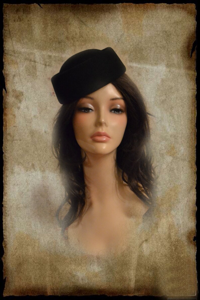 Black mini pillbox hat 1940 1950 vintage retro Fascinator women merino wool gift for her Head Piece Gothic Wedding church formal cocktail