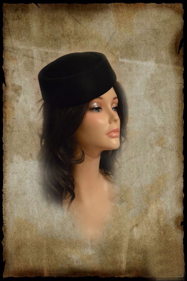 Black mini pillbox hat 1940 1950 vintage retro Fascinator women merino wool gift for her Head Piece Gothic Wedding church formal cocktail