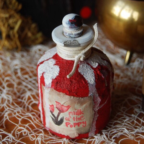 Game of Thrones Milk of the poppy potion bottle