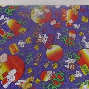Halloween Runner, Halloween Table Runner, Peanuts Halloween Runner, Reversible Holiday Table Runner,Halloween,Snoopy,Charlie Brown,Woodstock