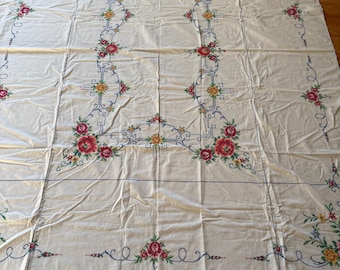 Hand Embroidered Vintage Tablecloth, Floral, Roses, Rectangle Tablecloth, Cotton Tablecloth, Flowers, Summer, Spring, Elegant Tablecloth