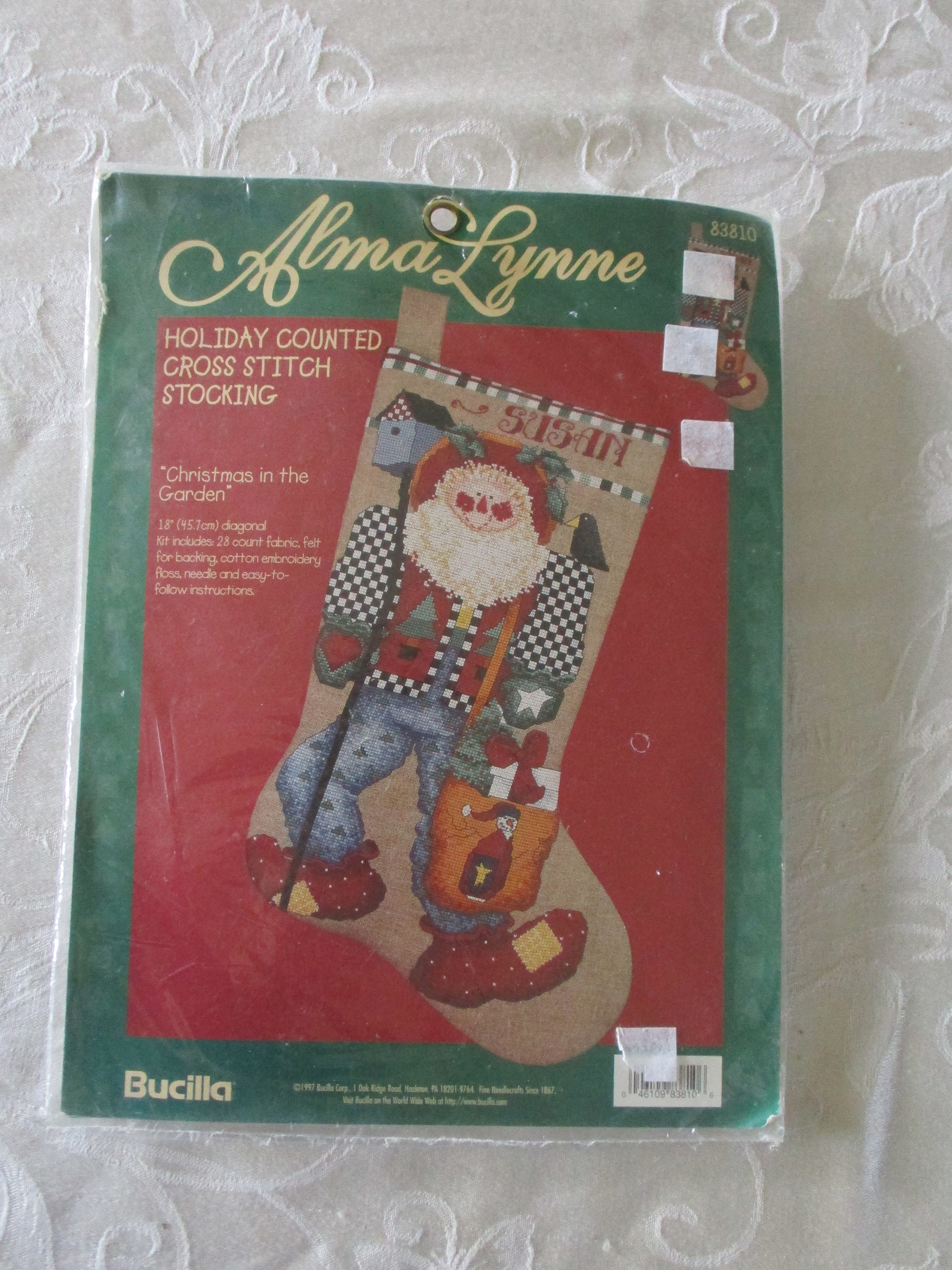 DESIGN WORKS COUNTED CROSS STITCH STOCKING 17 LONG - SANTA PUPPET