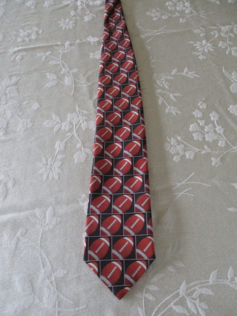 Vintage Football Tie, Just Balls Footballs, Sports Ralph Martin Men's Necktie, NFL Tie, Football Tie, Super Bowl, Kitsch, Novelty Tie, Balls image 6