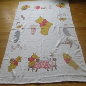 Pooh Blanket, Winnie the Pooh Coverlet, Pooh Bedspread, Vintage Pooh Blanket, Piglet, Eeyore, Owl, Honey, Tigger, Sears Pooh Collection,Read