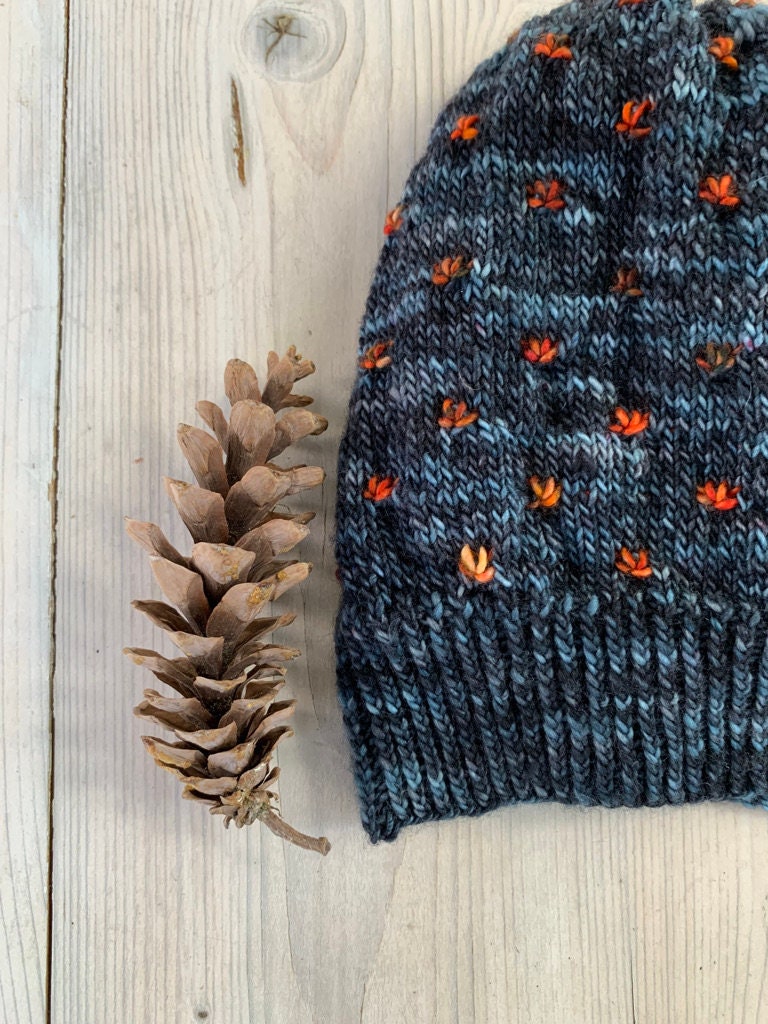 Little Snow Flowers Hat Knitting Pattern, Fingering Hat Pattern, Sock