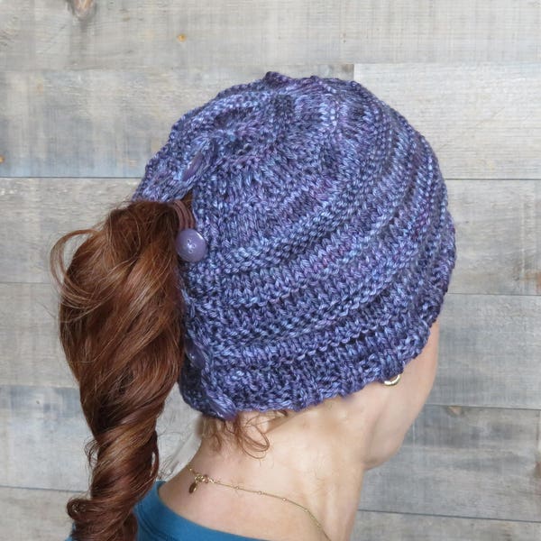 Knitting pattern, Easy Trails ponytail hat pattern,  ponytail hat knitting pattern, messy bun beanie knitting pattern, gift knitting