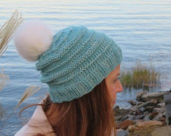 Easy Trails hat knitting pattern, Easy beanie knitting pattern, beginner knitting pattern, toque knitting pattern, easy hat knitting pattern