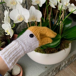 Quick and Easy Goose Mittens Knitting Pattern, Bulky Yarn, Kids, Adult Sizes (PDF Pattern)