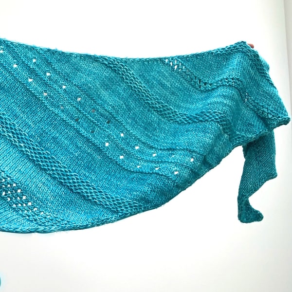 Beach Breeze shawl knitting pattern, easy shawl pattern, beginner knitting, dk shawl knitting, dk yarn knitting pattern, wrap knitting