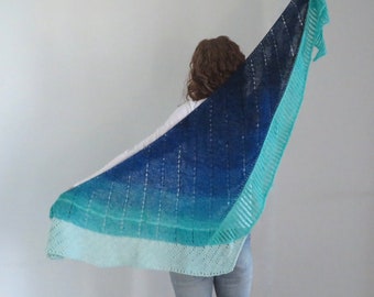 Sparkling Water shawl knitting pattern, knitting pattern for shawl, easy shawl knitting pattern, easy shawl pattern, gradient yarn pattern