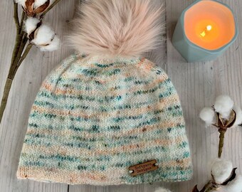 Women’s luxury merino wool hat, hand knit hat, soft women’s wool hat, pompom hat, soft and warm women's hat, luxury hand knitted hat